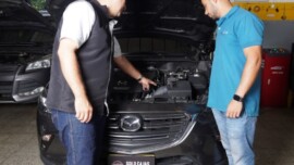 ¿Por qué se calienta la transmisión automática?